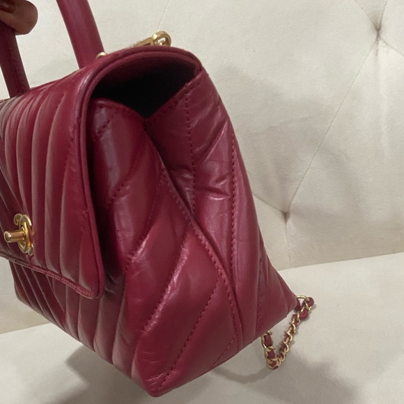 ❤️❤️Chanel chevron Coco Mini top handle Bag - Picture 5 of 10